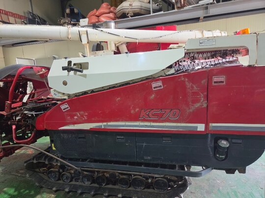 Kukje Combine Harvester KC70 (4Rows)
