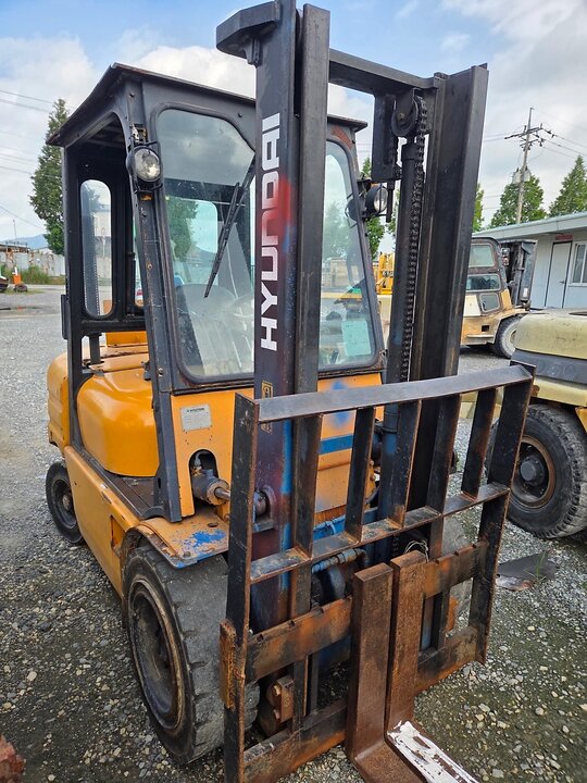 Hyundai Forklift 엔진 교체됨 무넘버 