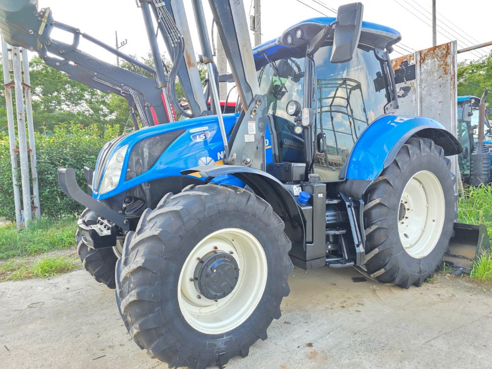 NewHolland Tractor T6.180 (145hp) 뒤우측면