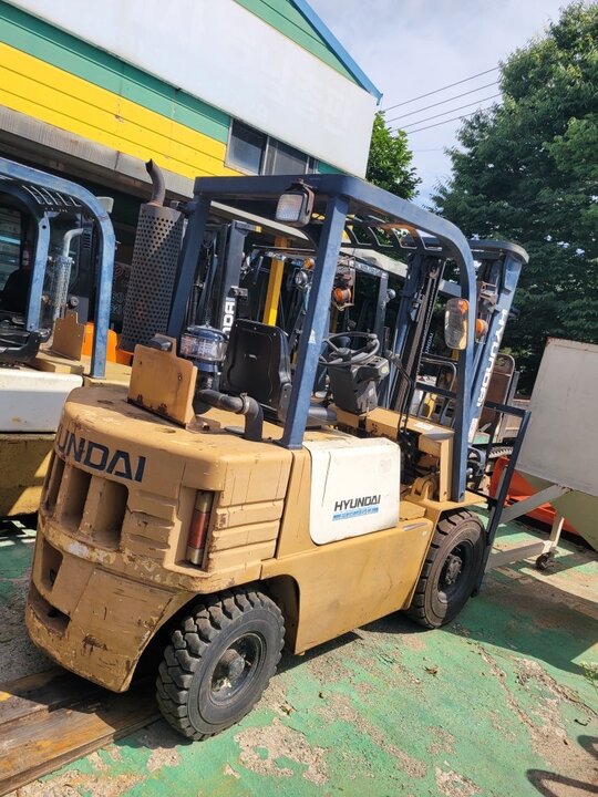 Hyundai 2.5톤 지게차 무넘버 번호판 없음 