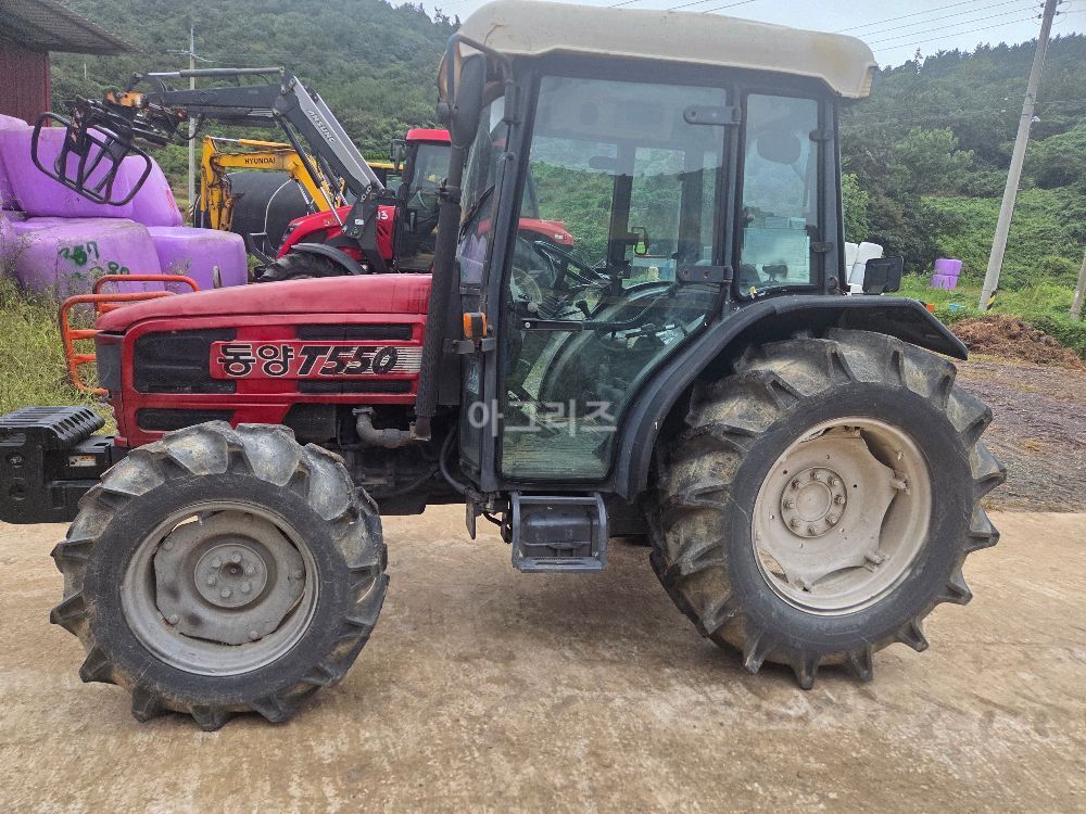TYM 트랙터 T550 (55마력)