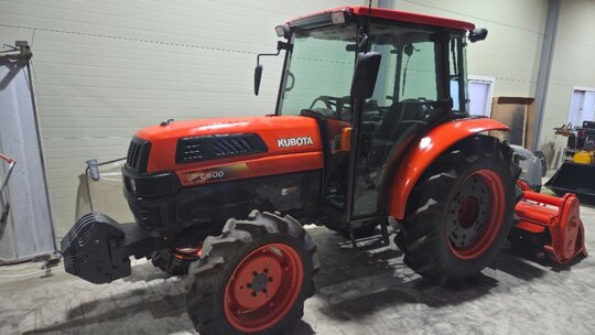 Kubota Tractor L500M (50hp)