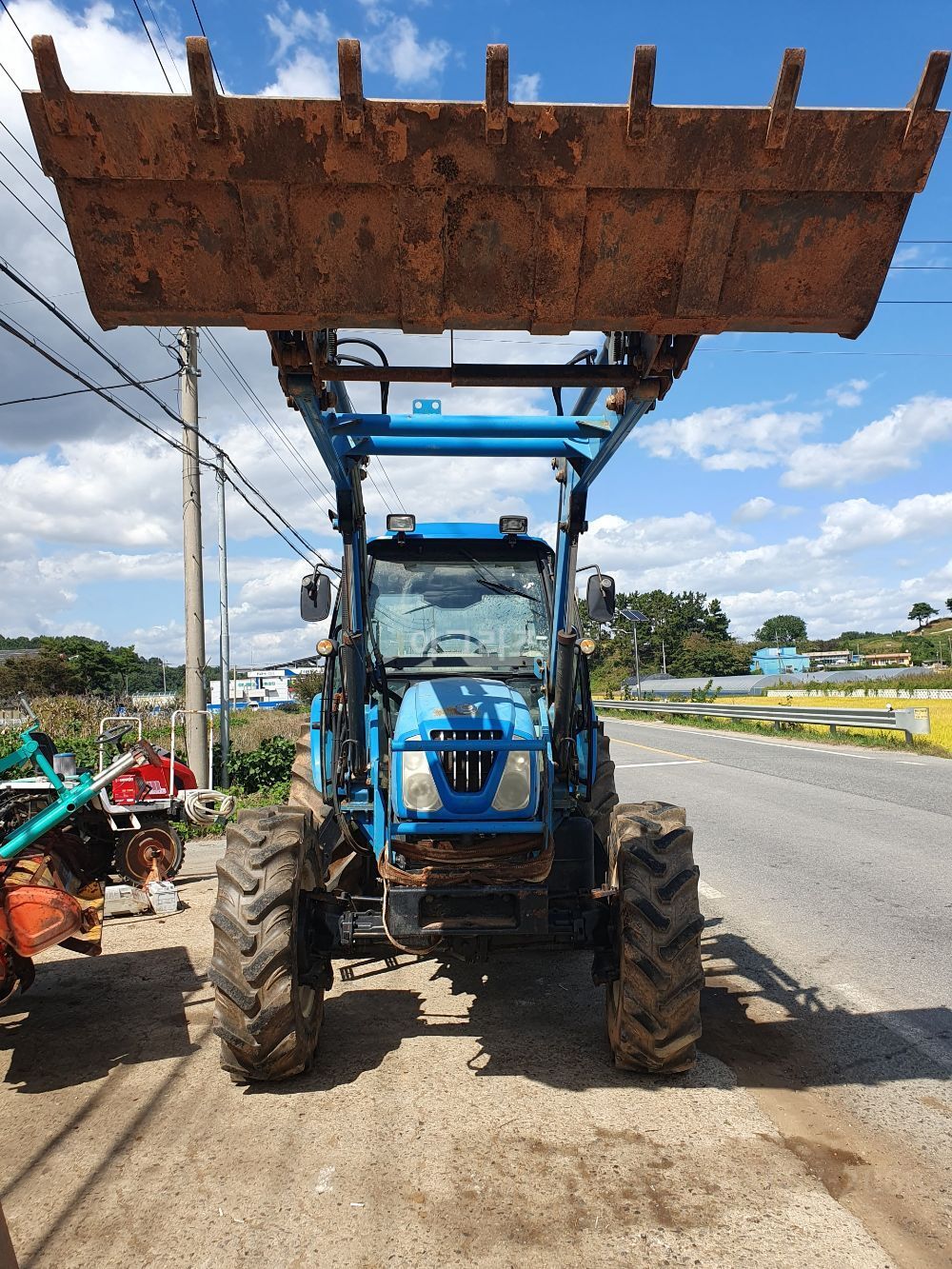 LS 트랙터 L7030 (85마력)