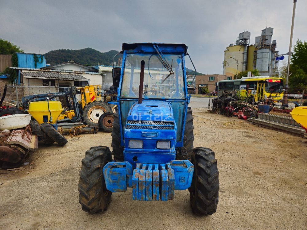 TYM 트랙터 TA4640 (46마력)