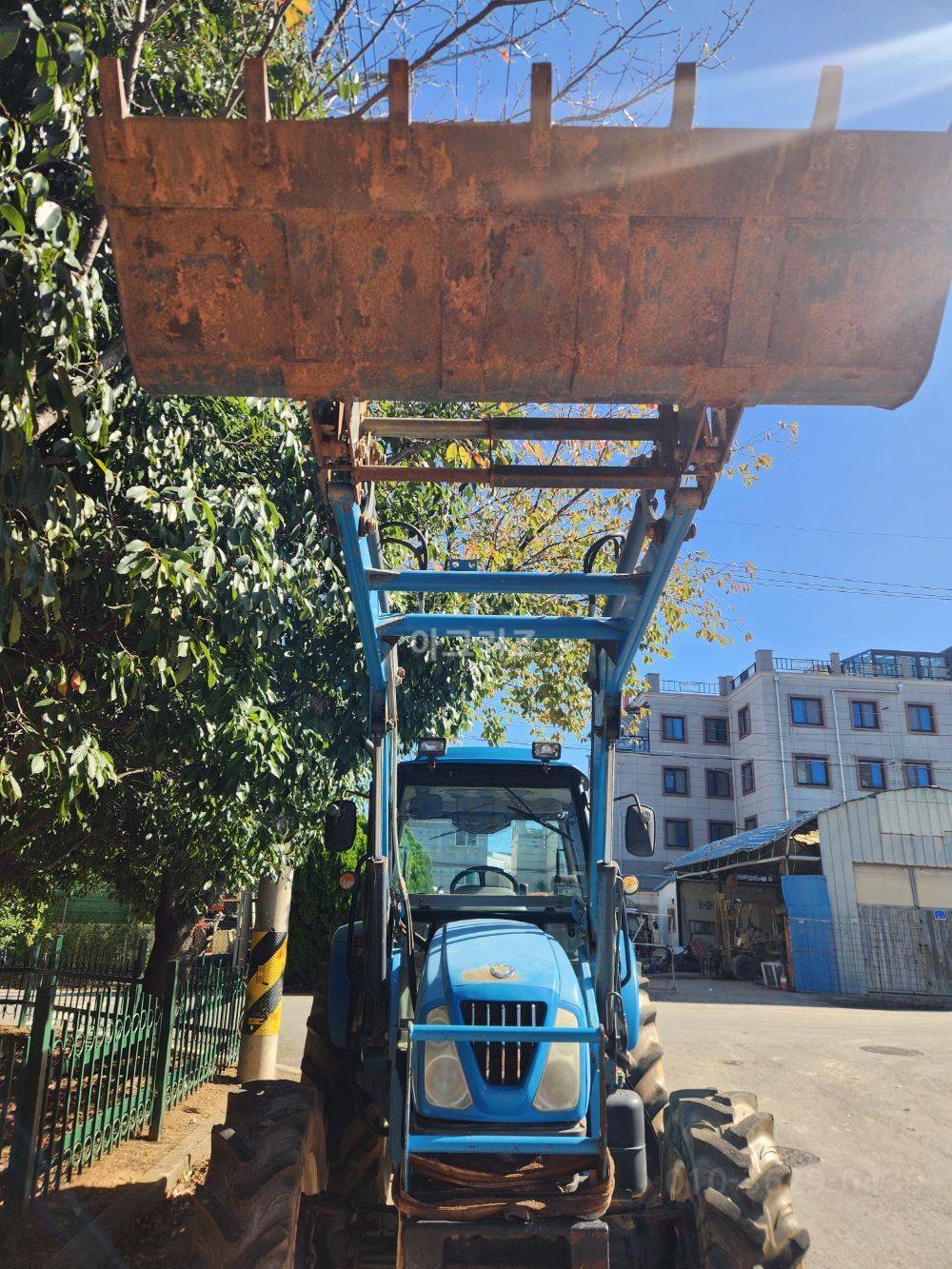 LS 트랙터 L7030 (85마력)