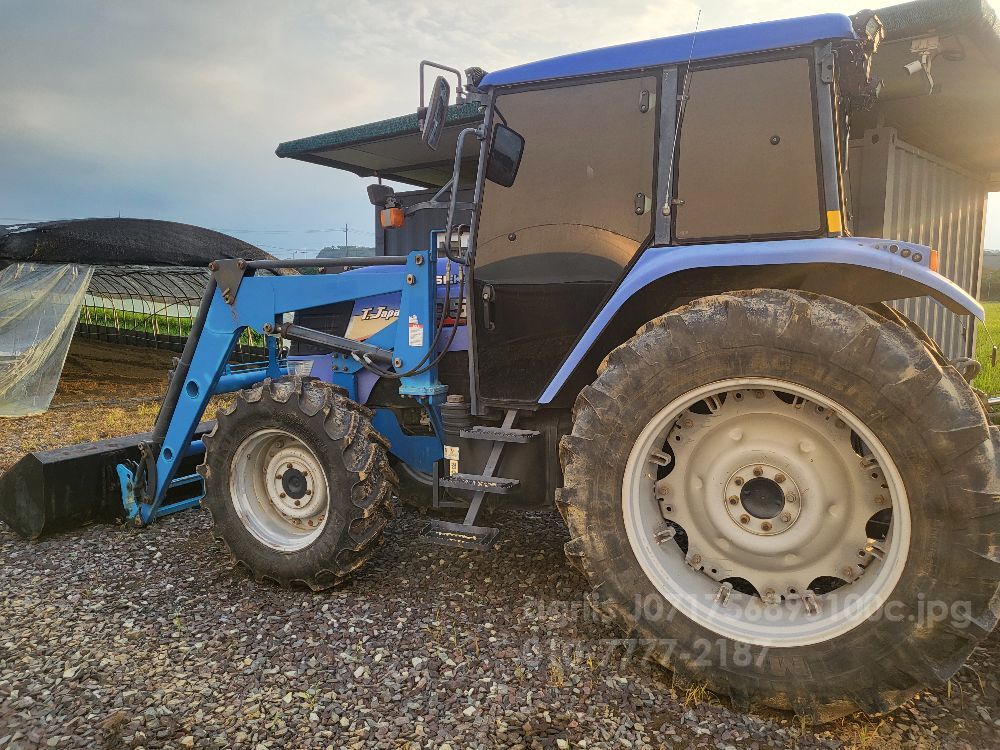 동양 이세끼 트랙터 트랙터 (105마력)