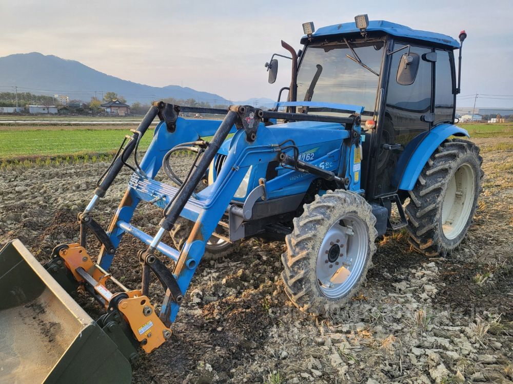 LS 트랙터 U62 (62마력)