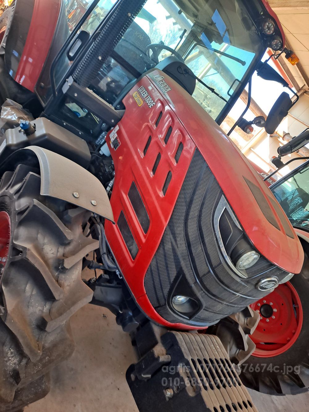 국제 트랙터 LUXEN1100E (111마력)