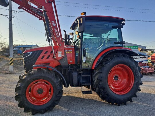 국제 트랙터 LUXEN1100E (111마력)