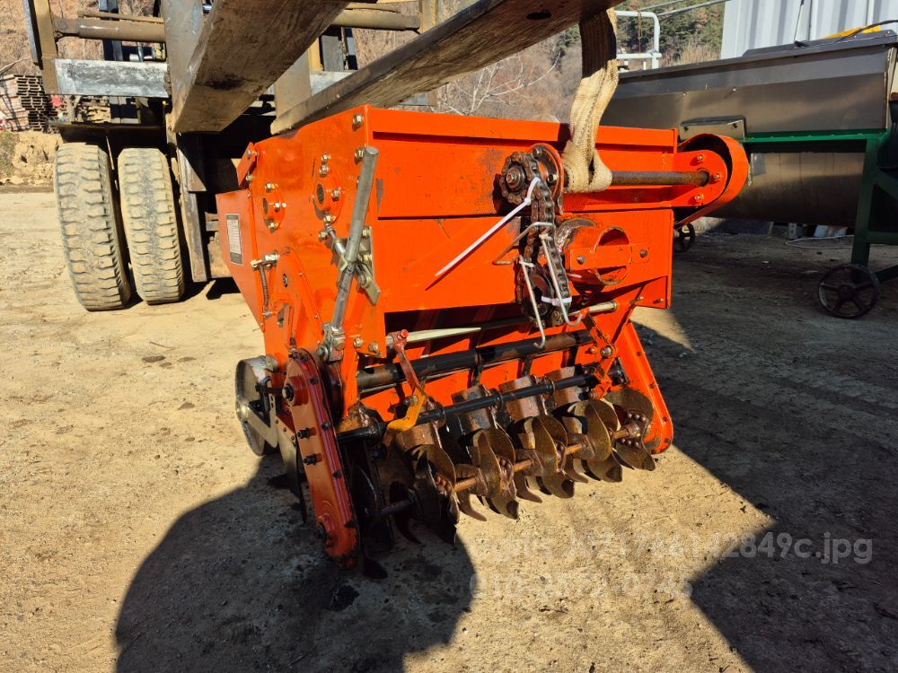 영동 경운기용 5조식 마늘 파종기 마늘파종기, YD1500S