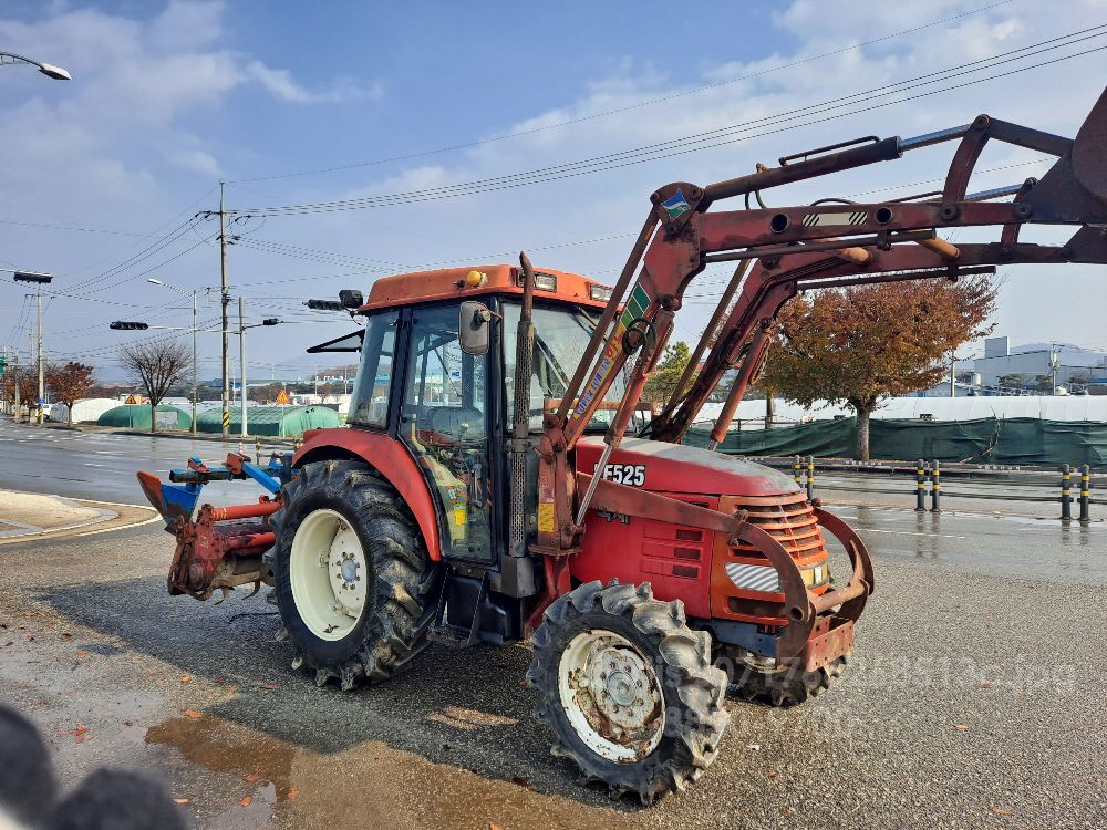 국제 트랙터 EF525,얀마엔진.베토기 (52마력)