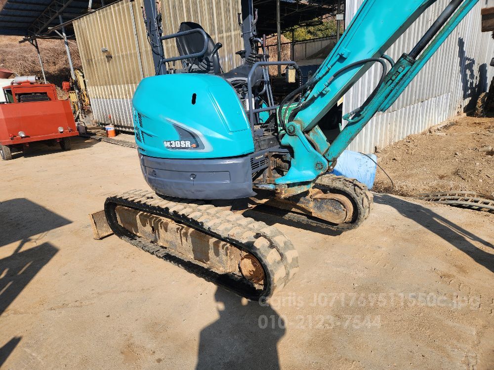 코벨코 굴삭기 SK30SR (3.2톤) (3.2톤)