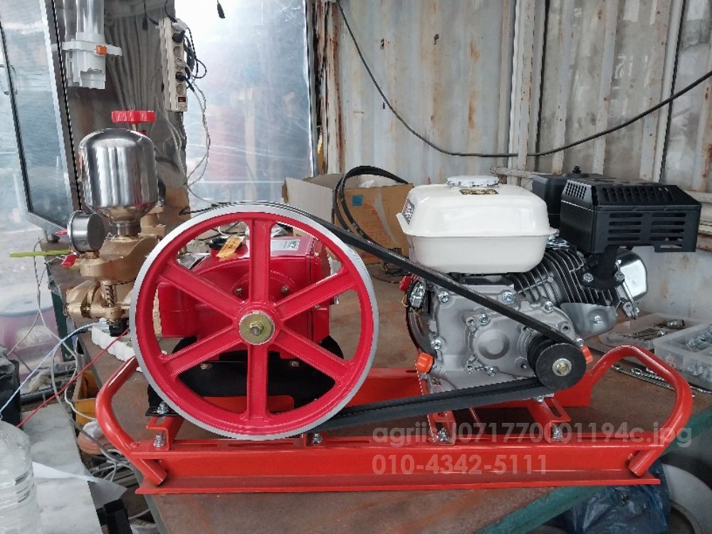  엔진동력분무기입니다  1200 