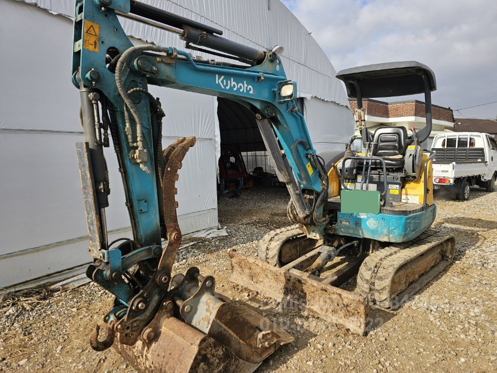 구보다 굴삭기 U30 (3.0톤)