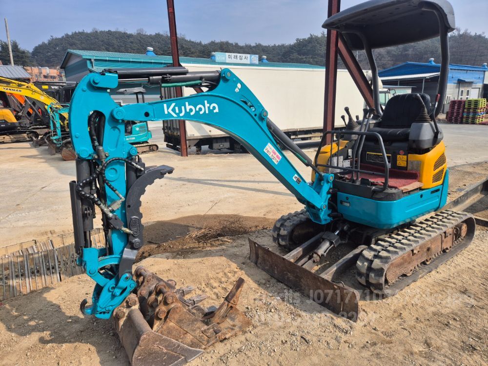 구보다 굴삭기 U17 (1.7톤)