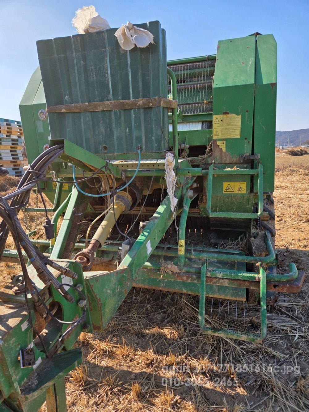 원인터내셔널 농업용 베일러 McHale F550