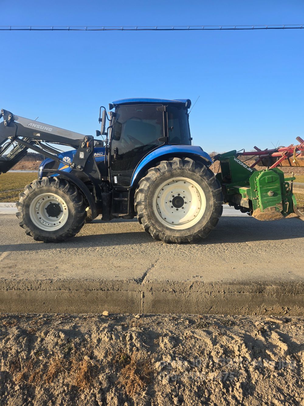 NewHolland Tractor T4.115 (114hp)