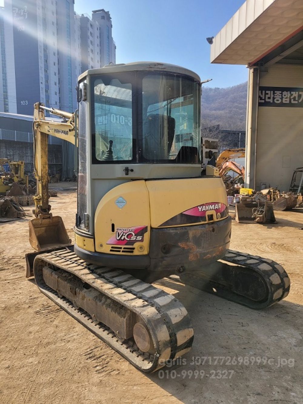 얀마 굴삭기 VIO55 (5.5톤)