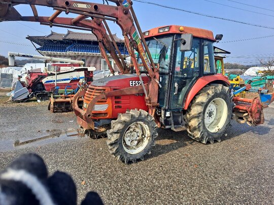 Kukje Tractor EF525 (52hp)