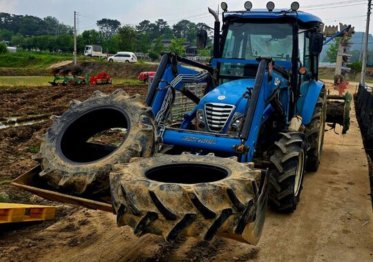 LS 트랙터 XU6168 (68.9마력)