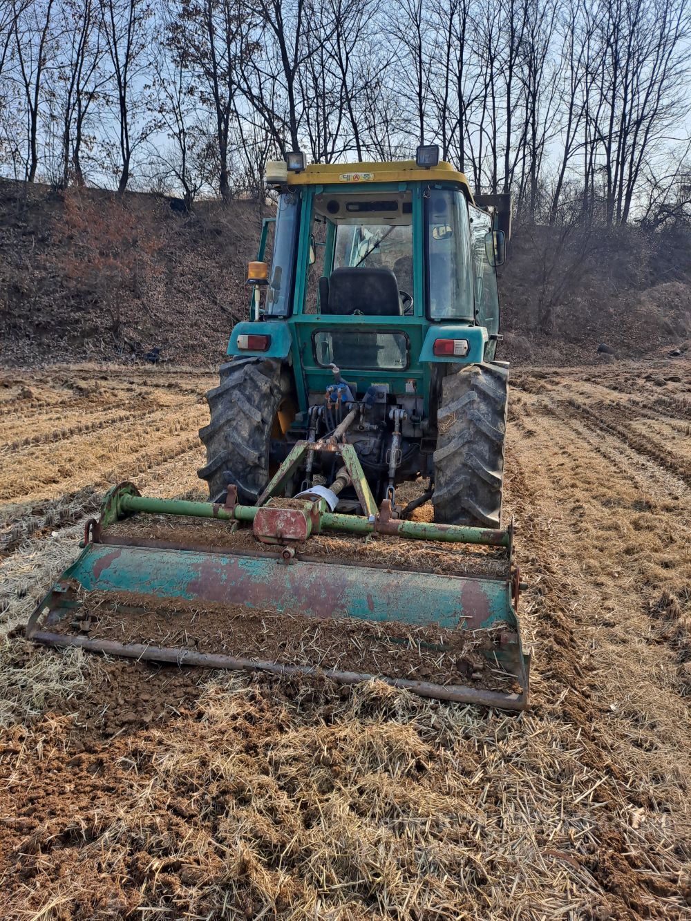 대동 트랙터 D56 (56마력)