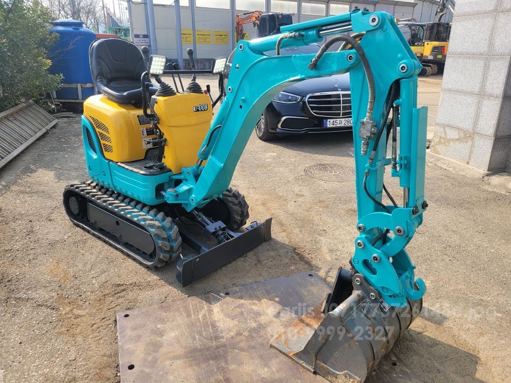 구보다 굴삭기 U-008 (0.8톤)