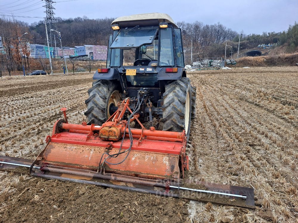 TYM 트랙터 T552 (55마력)