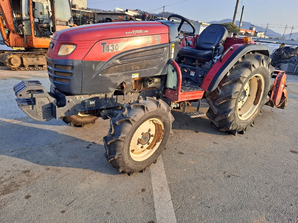 TYM Tractor T430 (43hp)