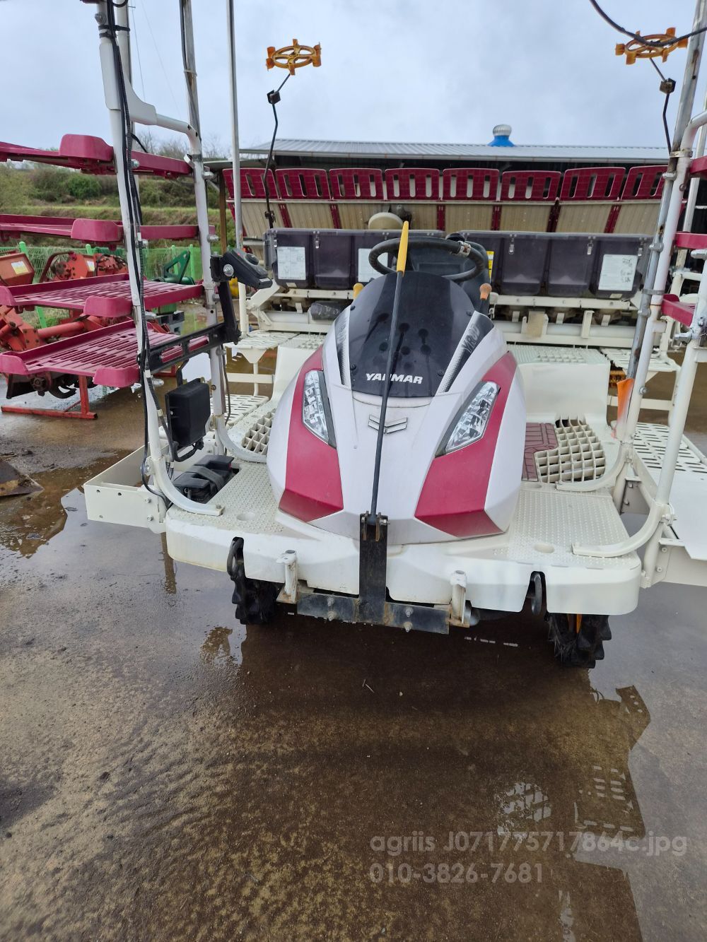Yanmar Rice transplanter () 