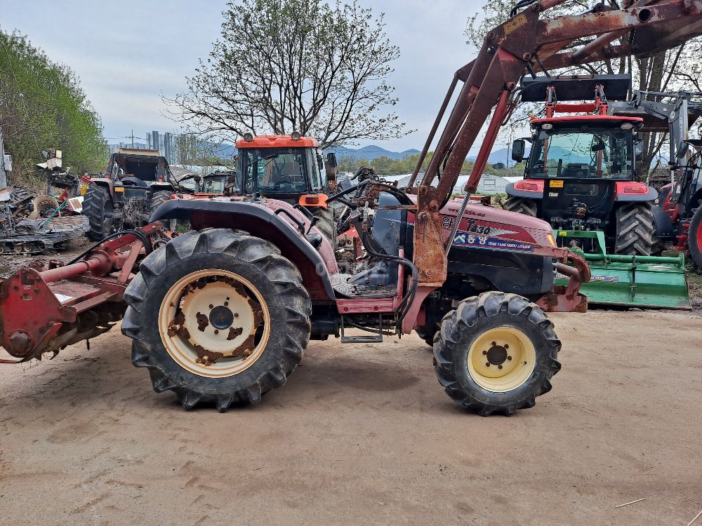 TYM Tractor T430 (43hp)