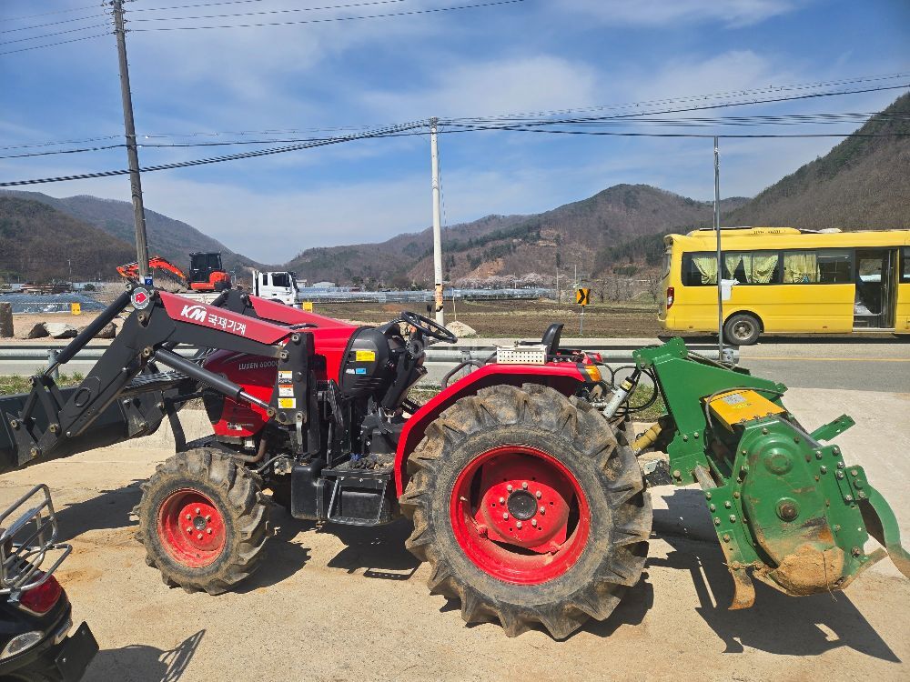 국제 트랙터 LUXEN6000 (60마력)