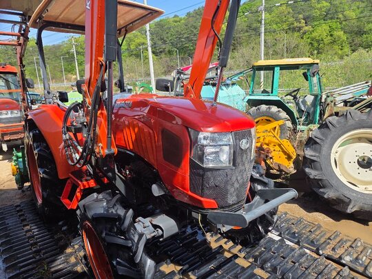Kubota Tractor L54K (55.9hp)