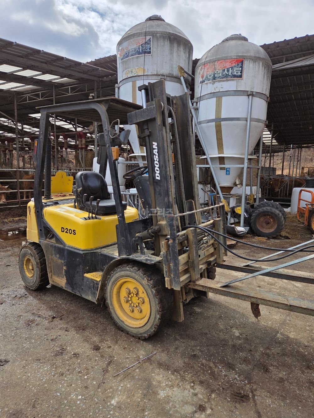 대우두산지게차입 지게차 D20S (2.0톤)