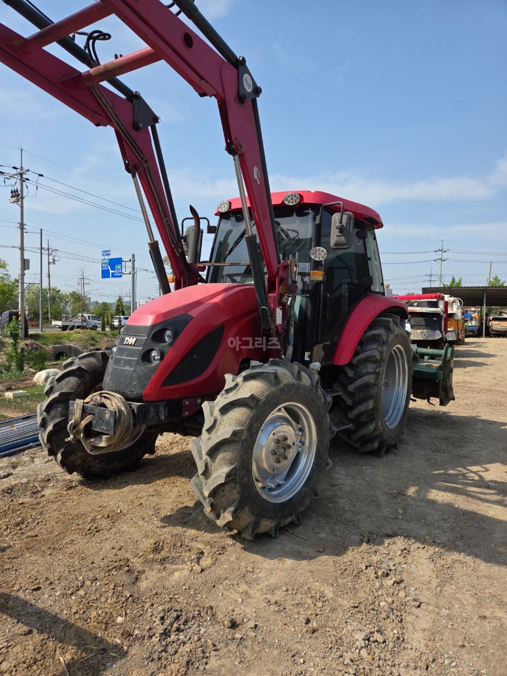 TYM 트랙터 TX903 (92마력)