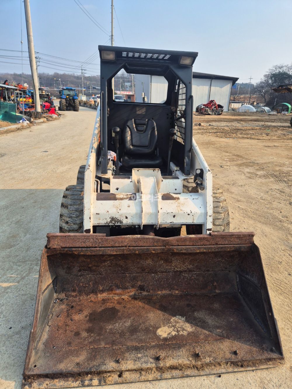  Skid steer loader 753 
