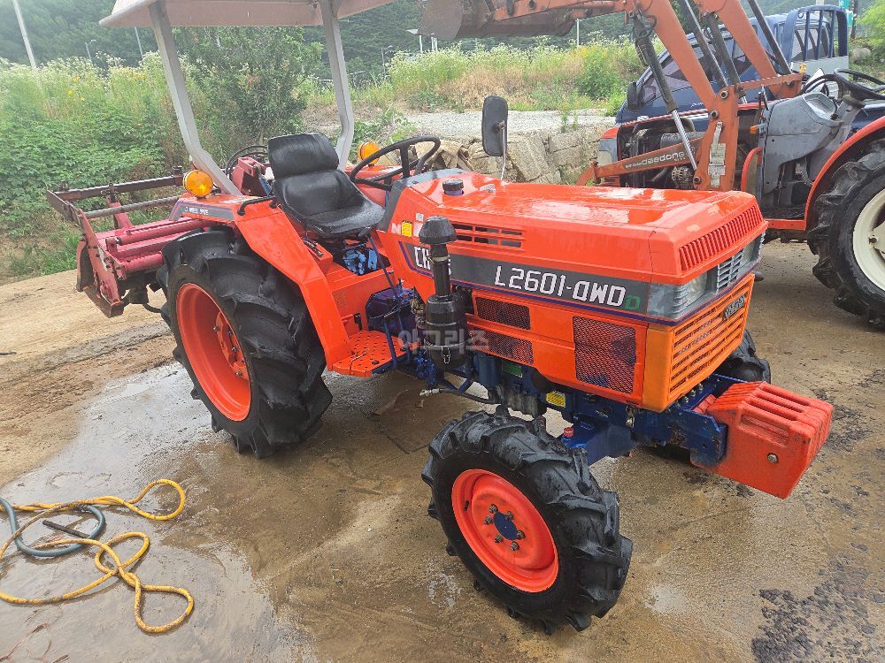 Daedong Tractor L2601-4WD (26hp)