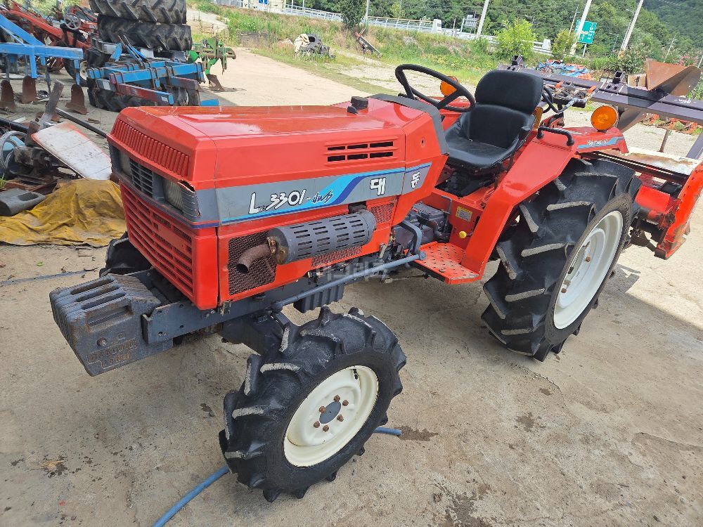 Daedong Tractor L3301 (33hp)