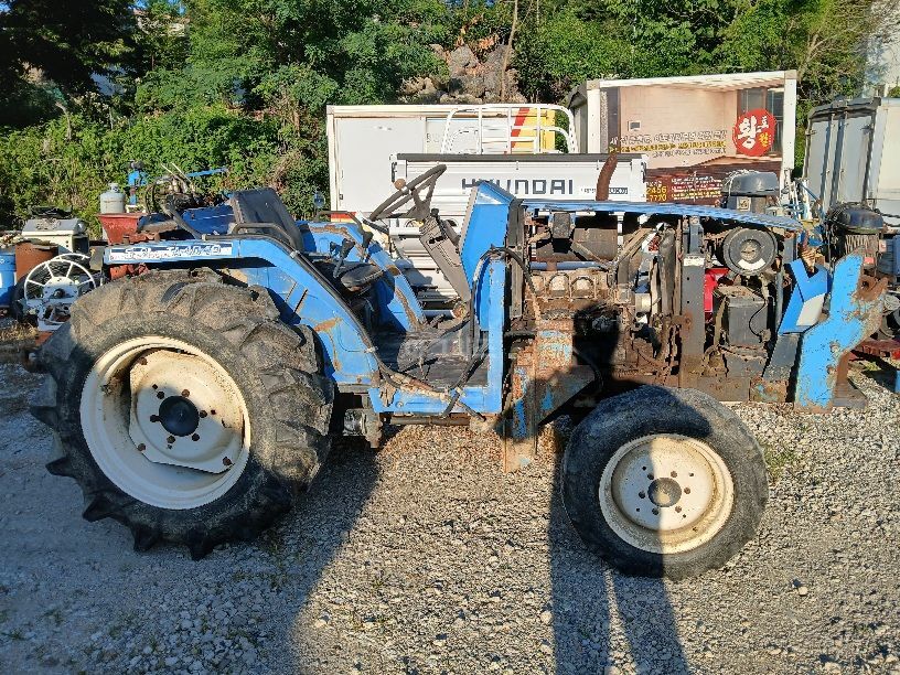 TYM 트랙터 TA4040 (41마력)