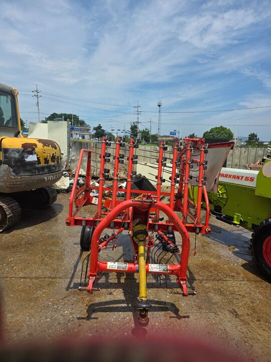 NewHolland Rake GA3201 