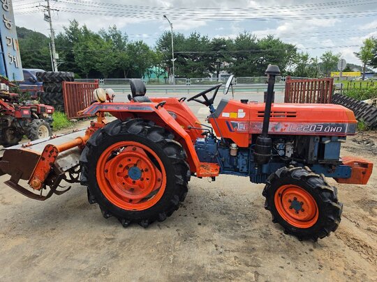 대동 트랙터 L2203 (22마력)