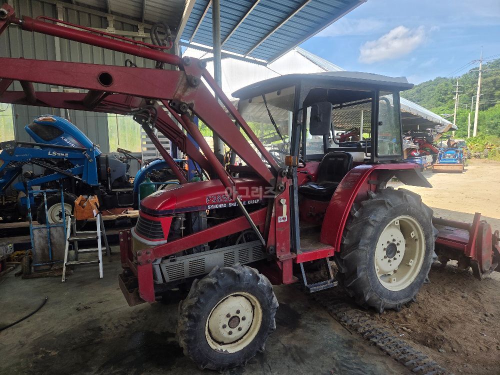 국제 트랙터 F3850 (38마력)