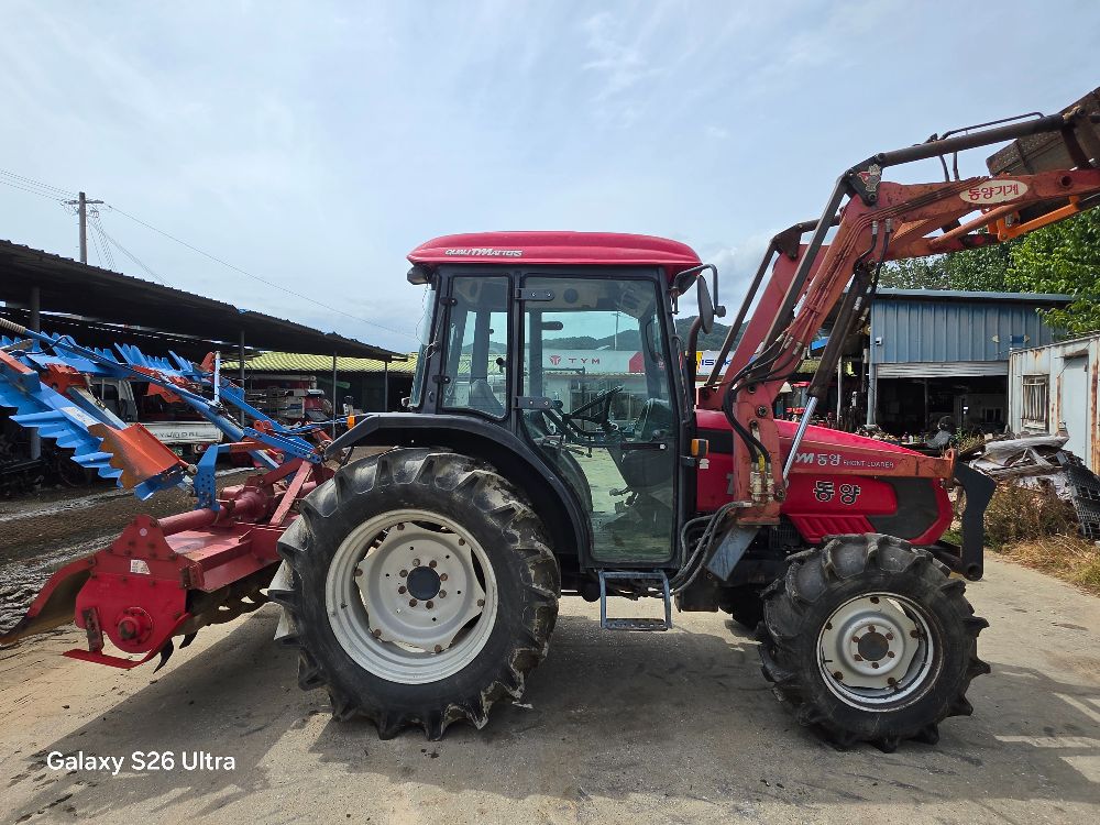 TYM 트랙터 T552 (55마력)