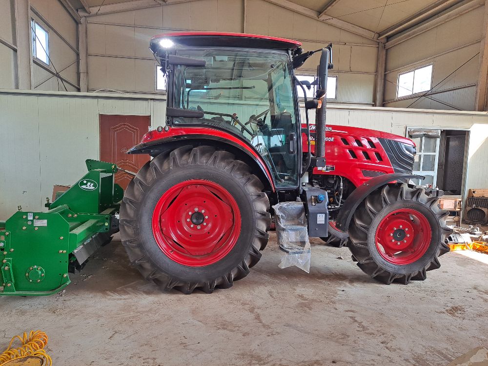Kukje Tractor LUXEN1100E (111hp)