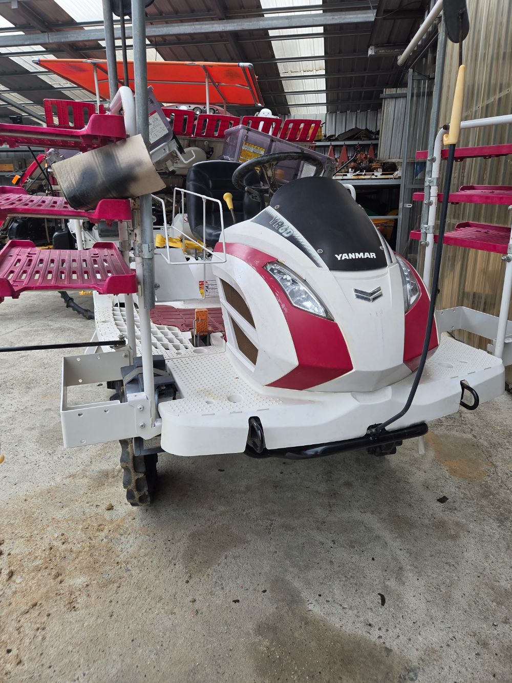 Yanmar Rice transplanter YR6D (6Rows)