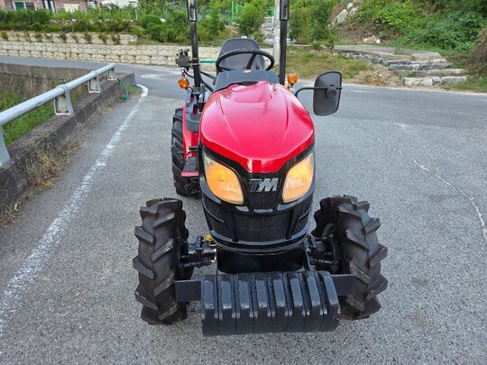 TYM Tractor C250 (24hp)