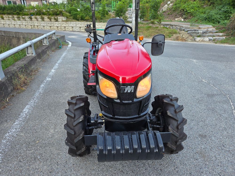 TYM Tractor C250 (24hp)