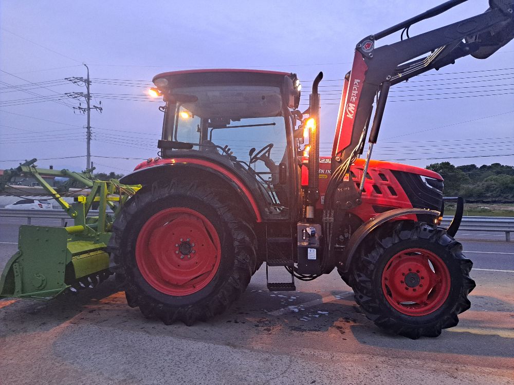 국제 트랙터 LUXEN1100E (111마력)