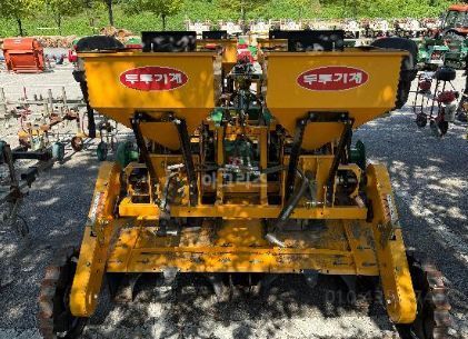 두루기계 감자파종기 DRP-2000R