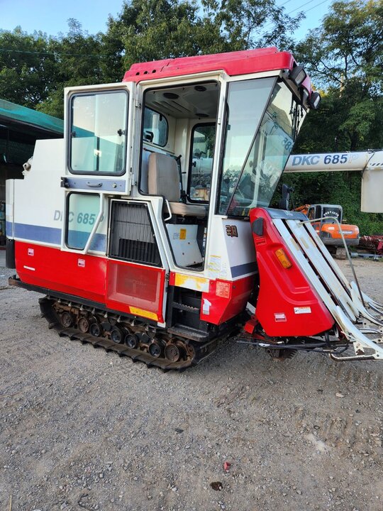 Kukje Combine Harvester DKC685 (4Rows)
