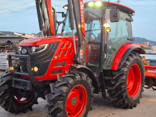국제 트랙터 LUXEN1100E (111마력)